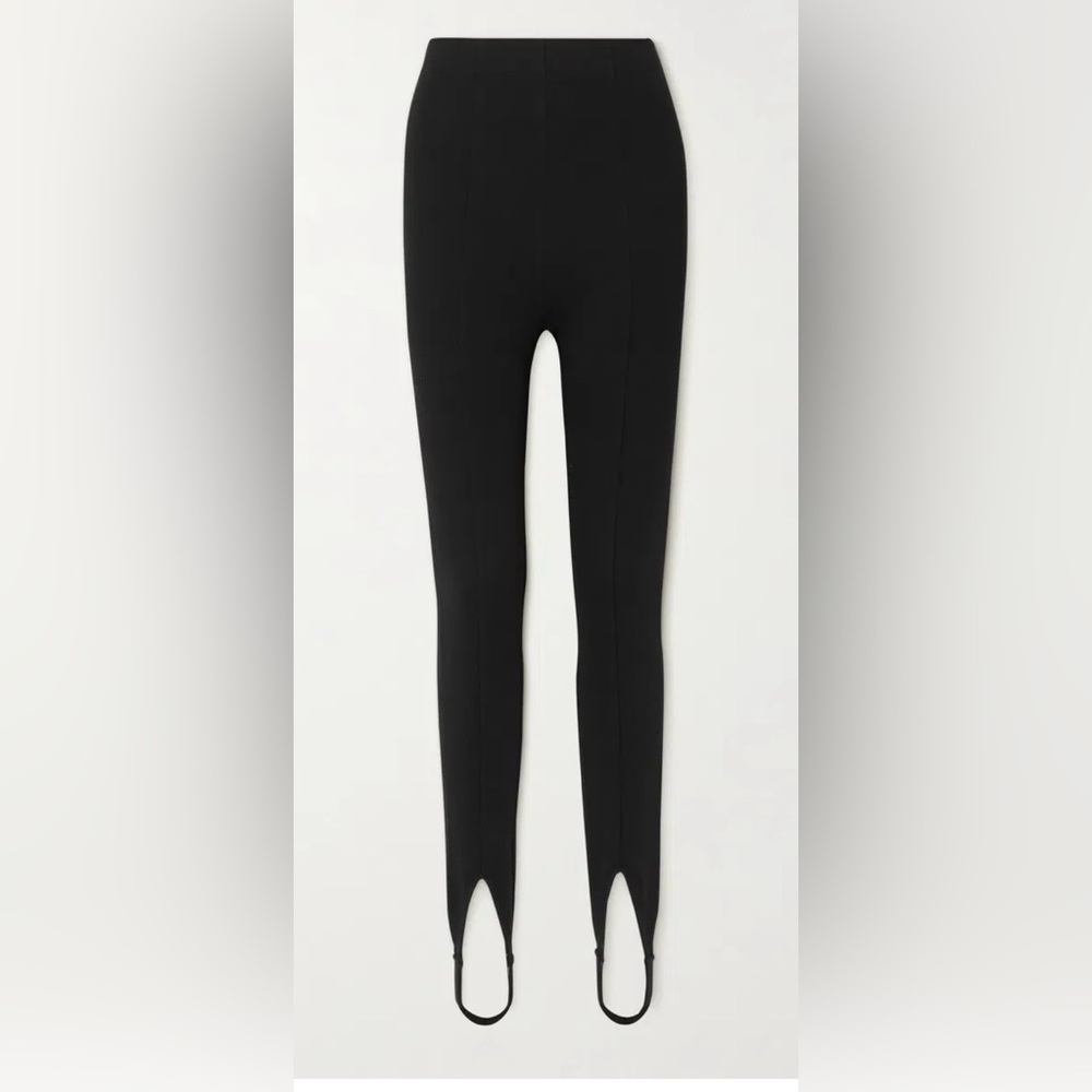 Elegant Black Stirrup Leggings